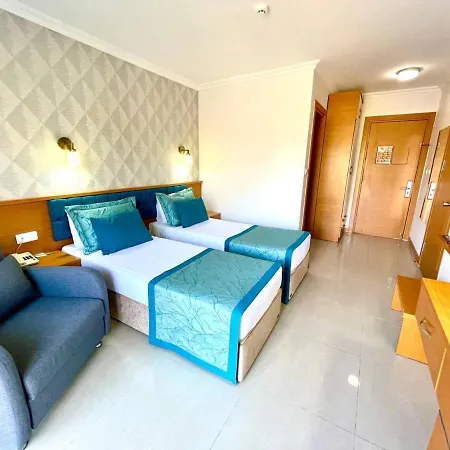 Hotel Forest Village 5*