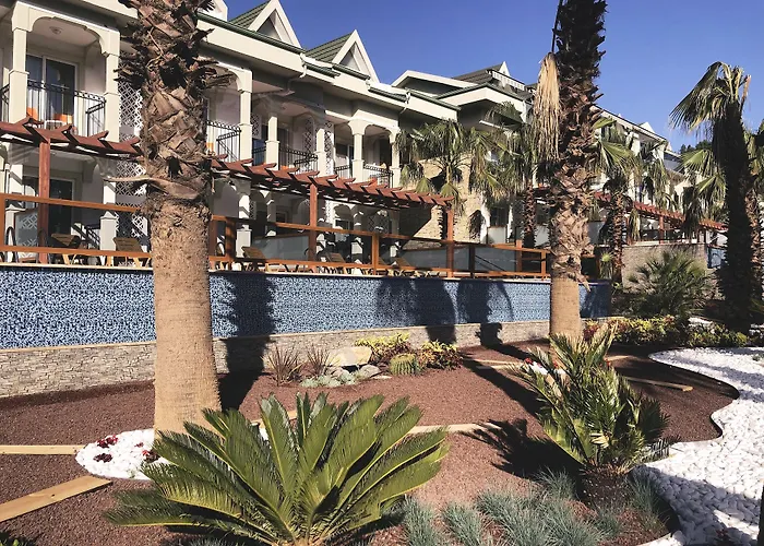 Hotel Forest Village 5*