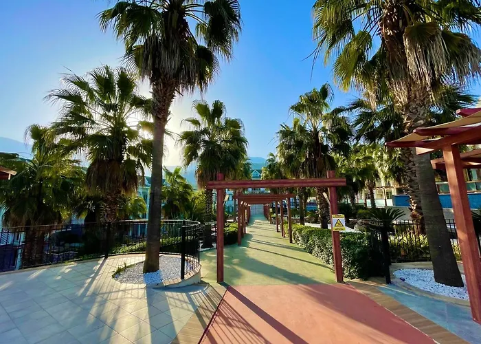 Forest Village Ξενοδοχείο Ολουντενίζ